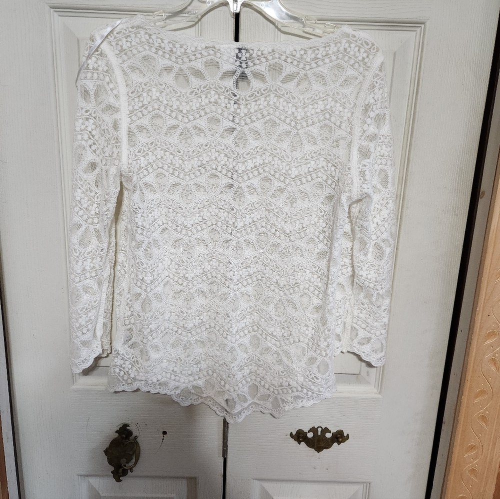 Divided Ivory Lace Women's Blouse - Picture 8 of 10